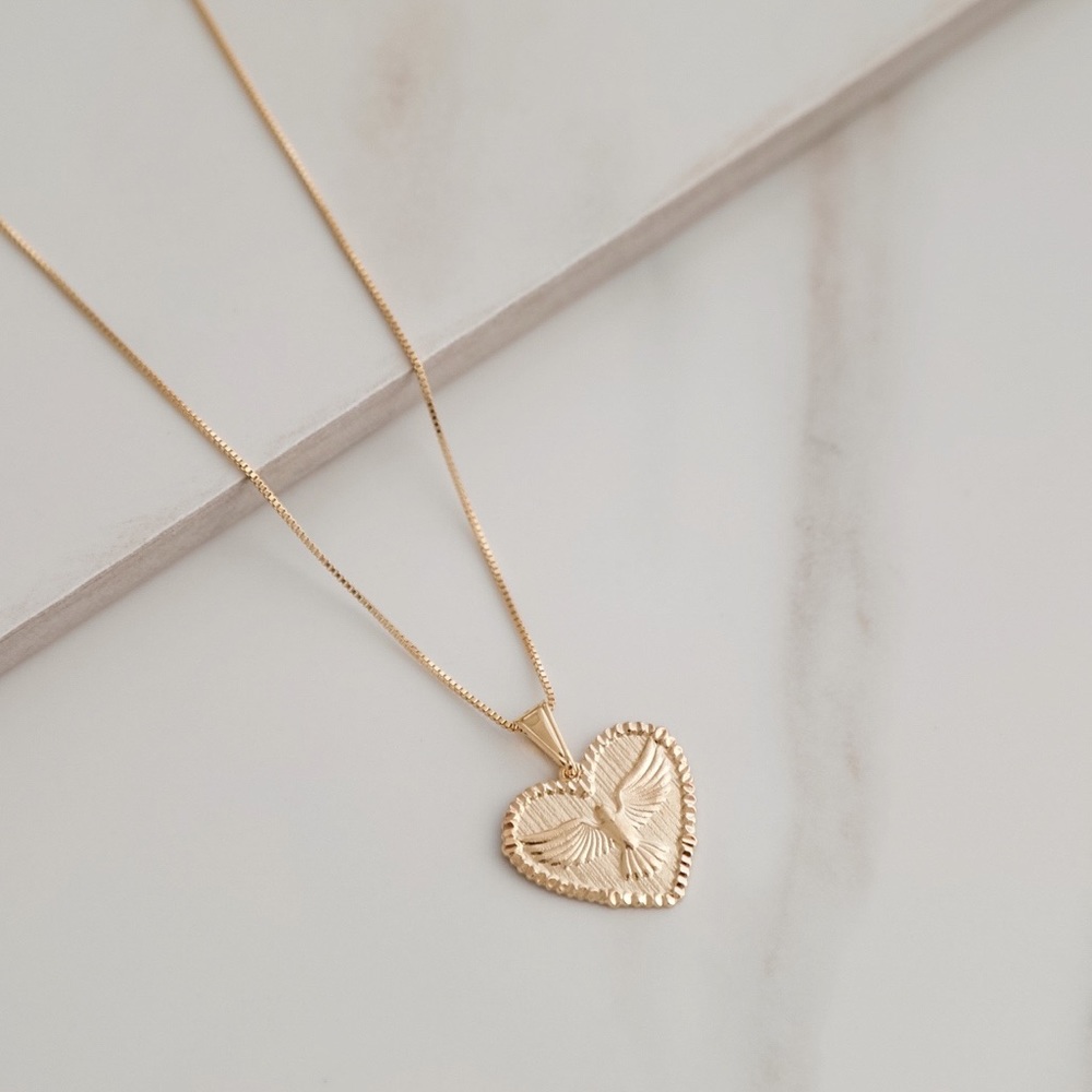 Dove Heart Necklace | 18k Gold Filled - Picture 5 of 7